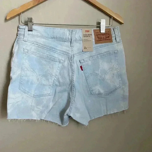 Levi's High Rise Bleached Wash Shorts Size 30 - Picture 14 of 14